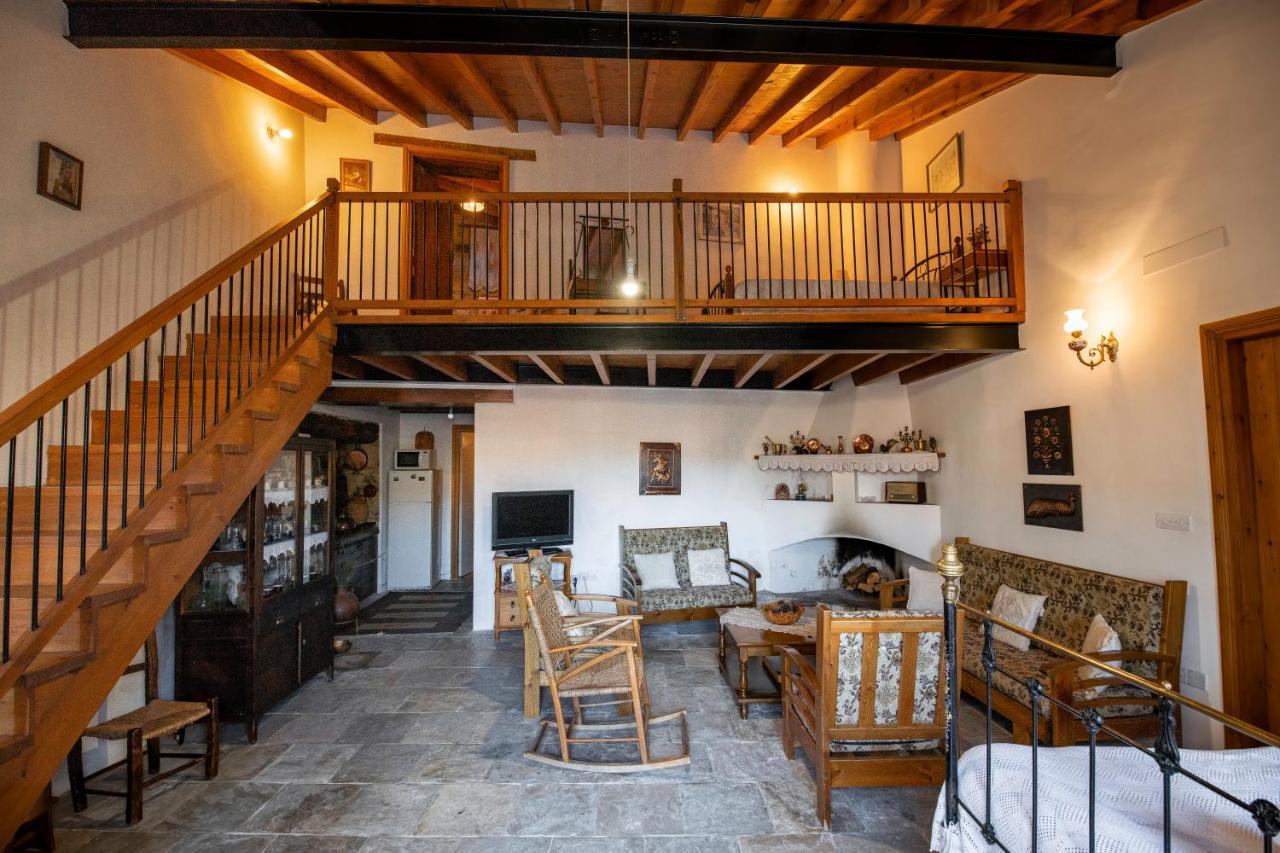 لوفو Constantias Stone Houses المظهر الخارجي الصورة