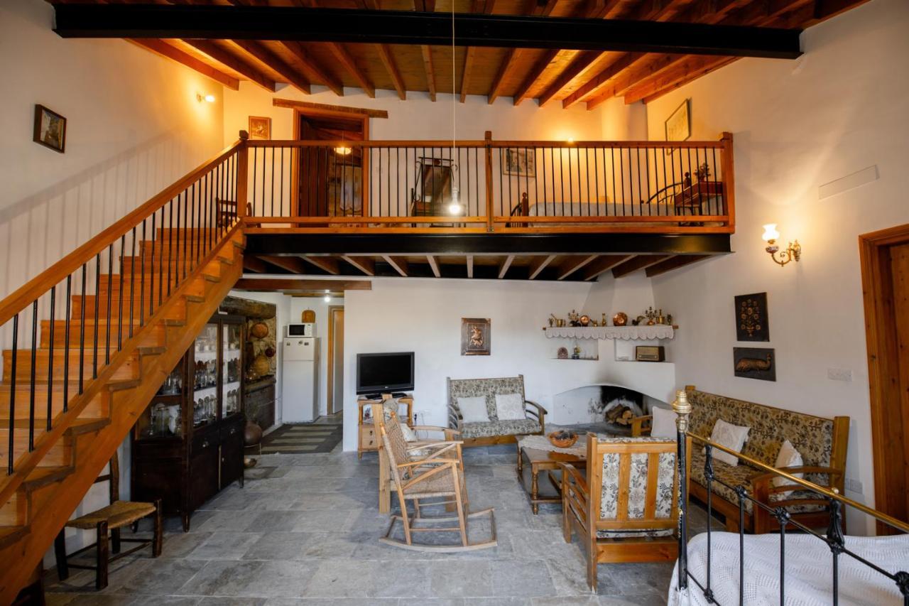 لوفو Constantias Stone Houses المظهر الخارجي الصورة