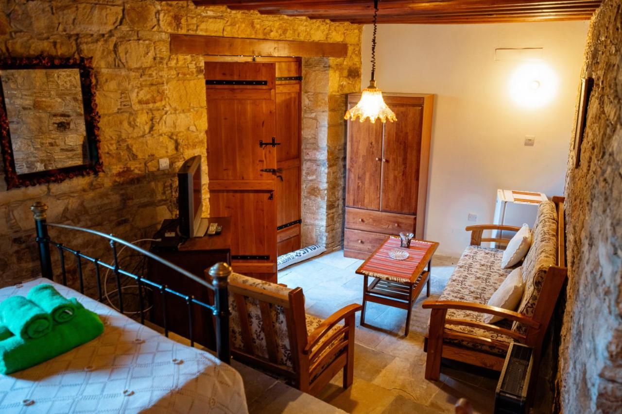 لوفو Constantias Stone Houses المظهر الخارجي الصورة