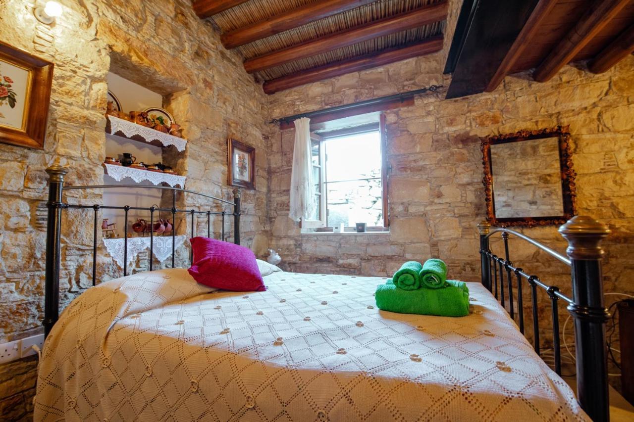لوفو Constantias Stone Houses المظهر الخارجي الصورة