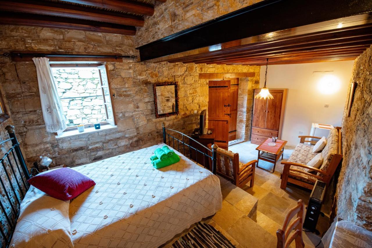 لوفو Constantias Stone Houses المظهر الخارجي الصورة